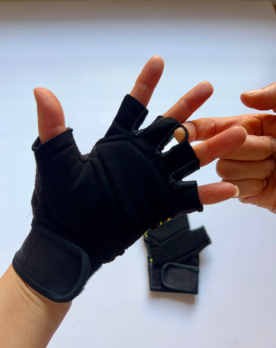 Guantes deportivos de diseño Lux